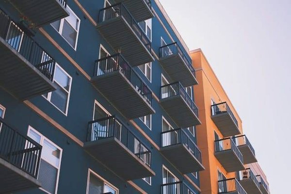 Investir à Sanary-sur-Mer : Quel est le Prix d'un Appartement dans cette Perle de la Côte d'Azur ?